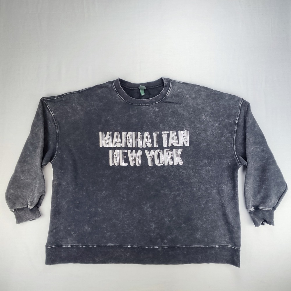 Wild Fable Sweatshirt Womens XXL Grey Manhattan New York Rhinestone Acid Wash